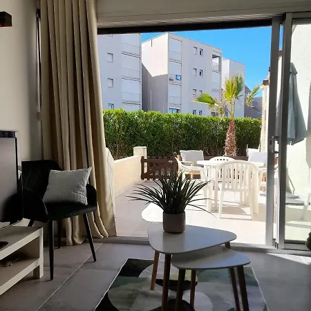 Heliovillage 14 Cap D'agde Naturiste * Агд